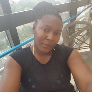 Meet your Posher, Whitney